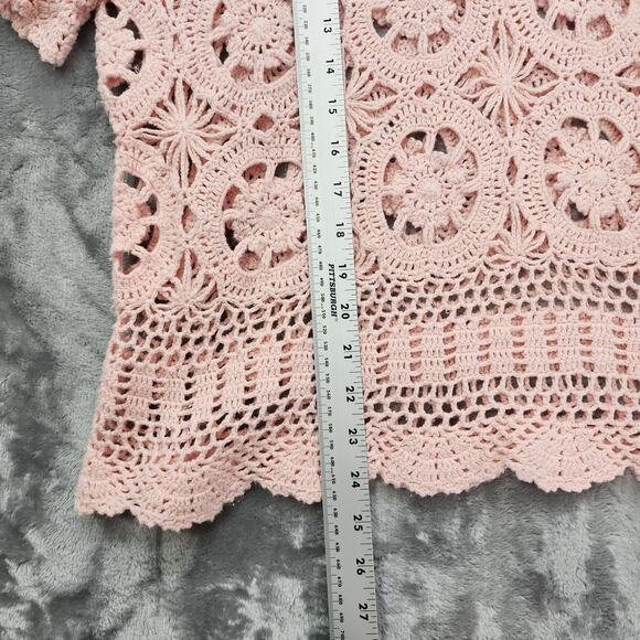 Denim 24/7 Top Womens M Pink Crochet Open Knit V-Neck Short Sleeve Pullover Boho - Picture 6 of 7